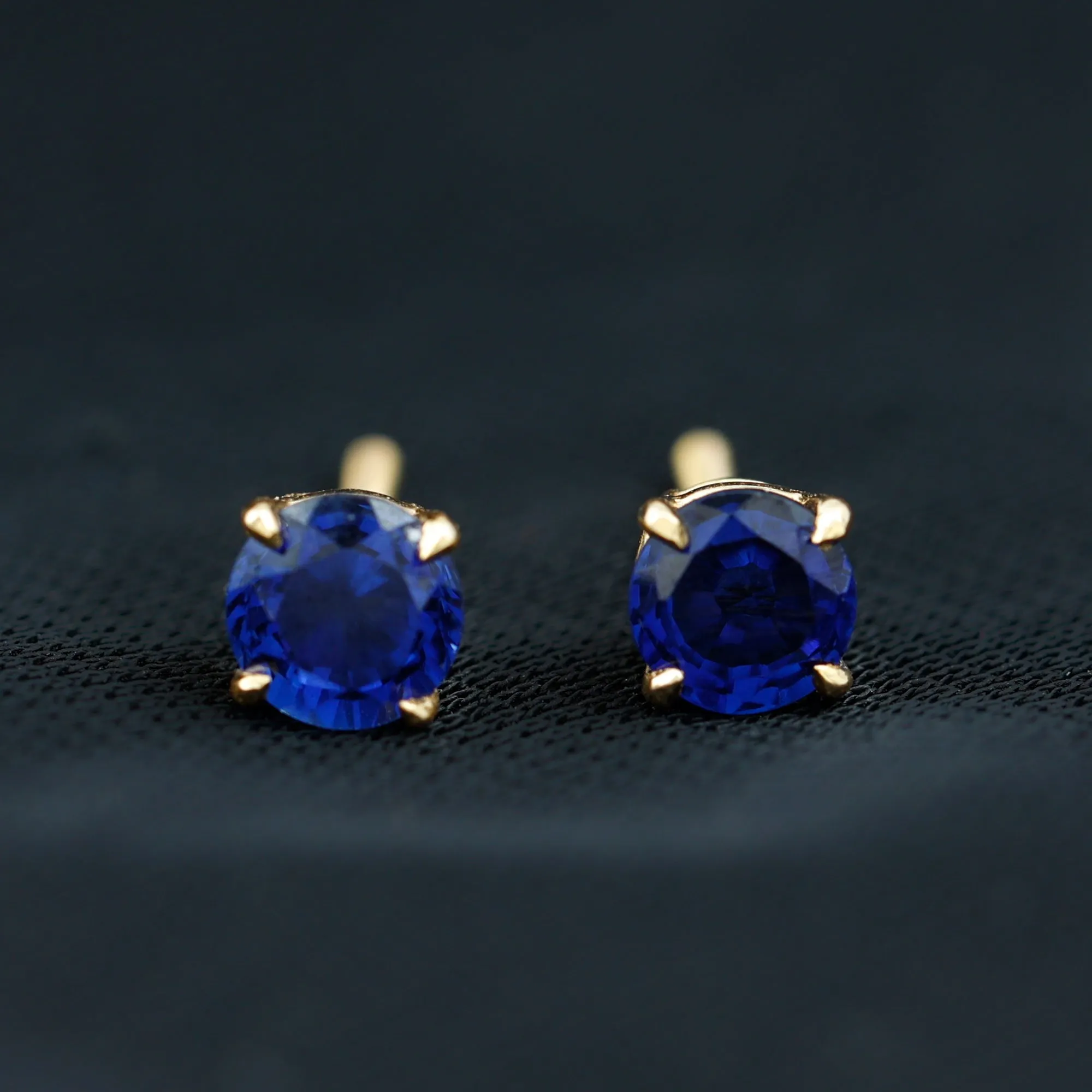 1.25 CT Round Created Blue Sapphire Solitaire Stud Earrings