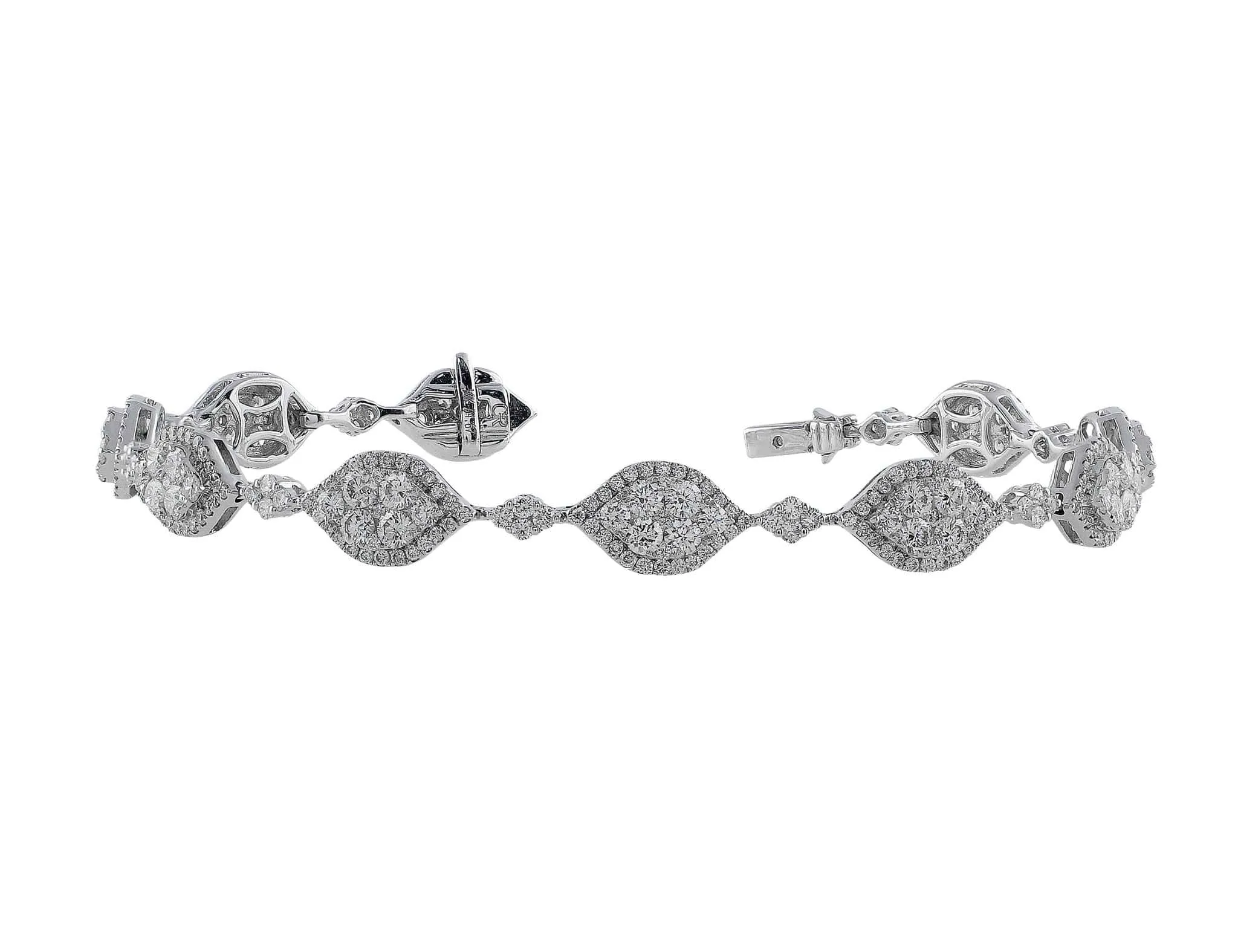 18k White Gold Diamond Marquise-Shaped Bracelet