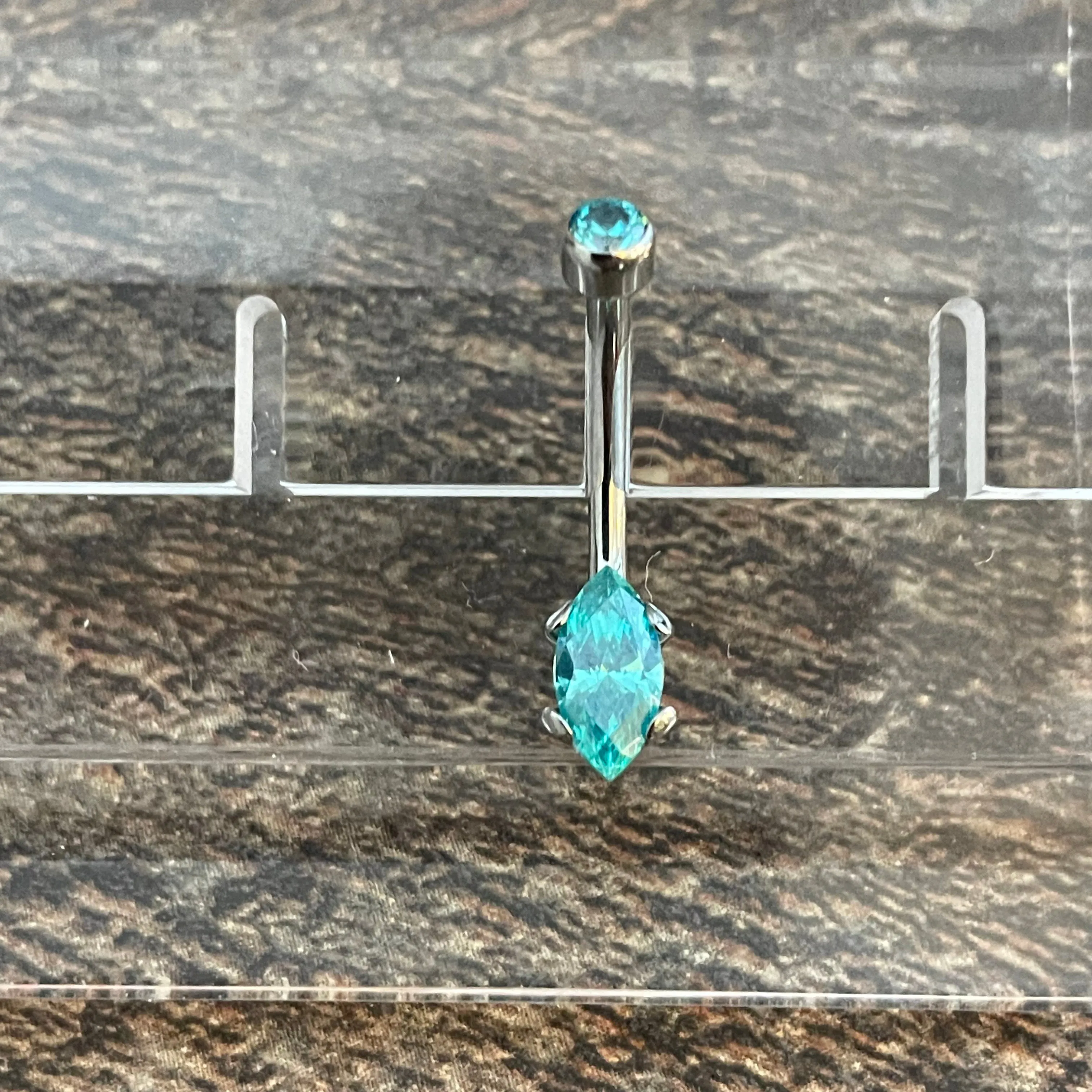 Anatometal  Marquise Cut Navel Curve ( Titanium )