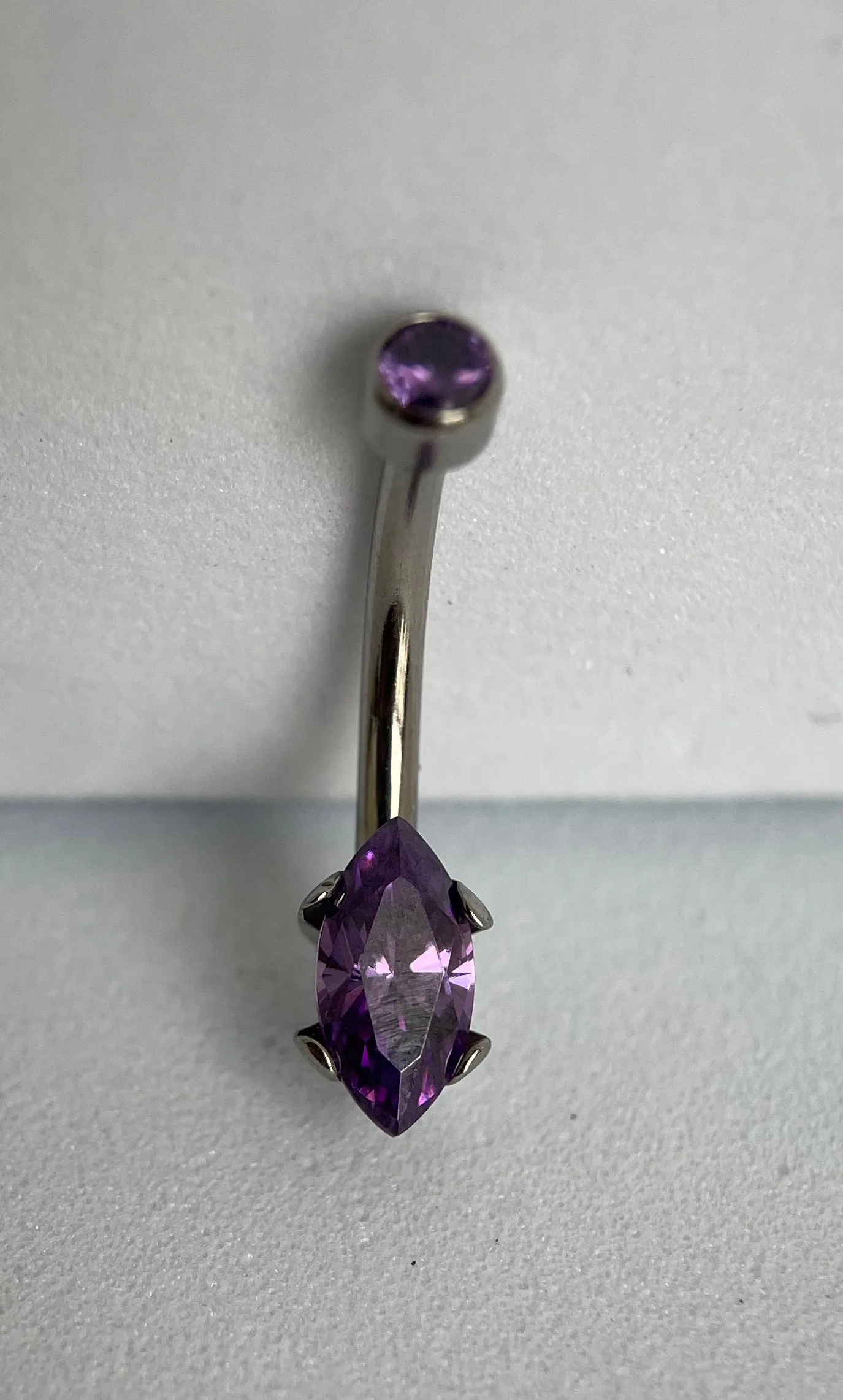 Anatometal  Marquise Cut Navel Curve ( Titanium )