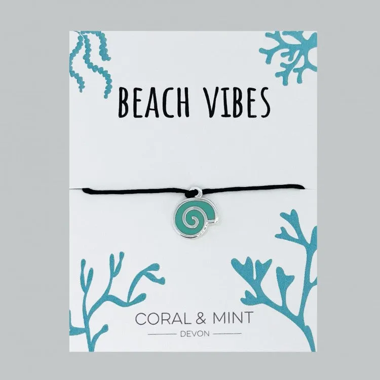 Beach vibes - teal ammonite charm bracelet