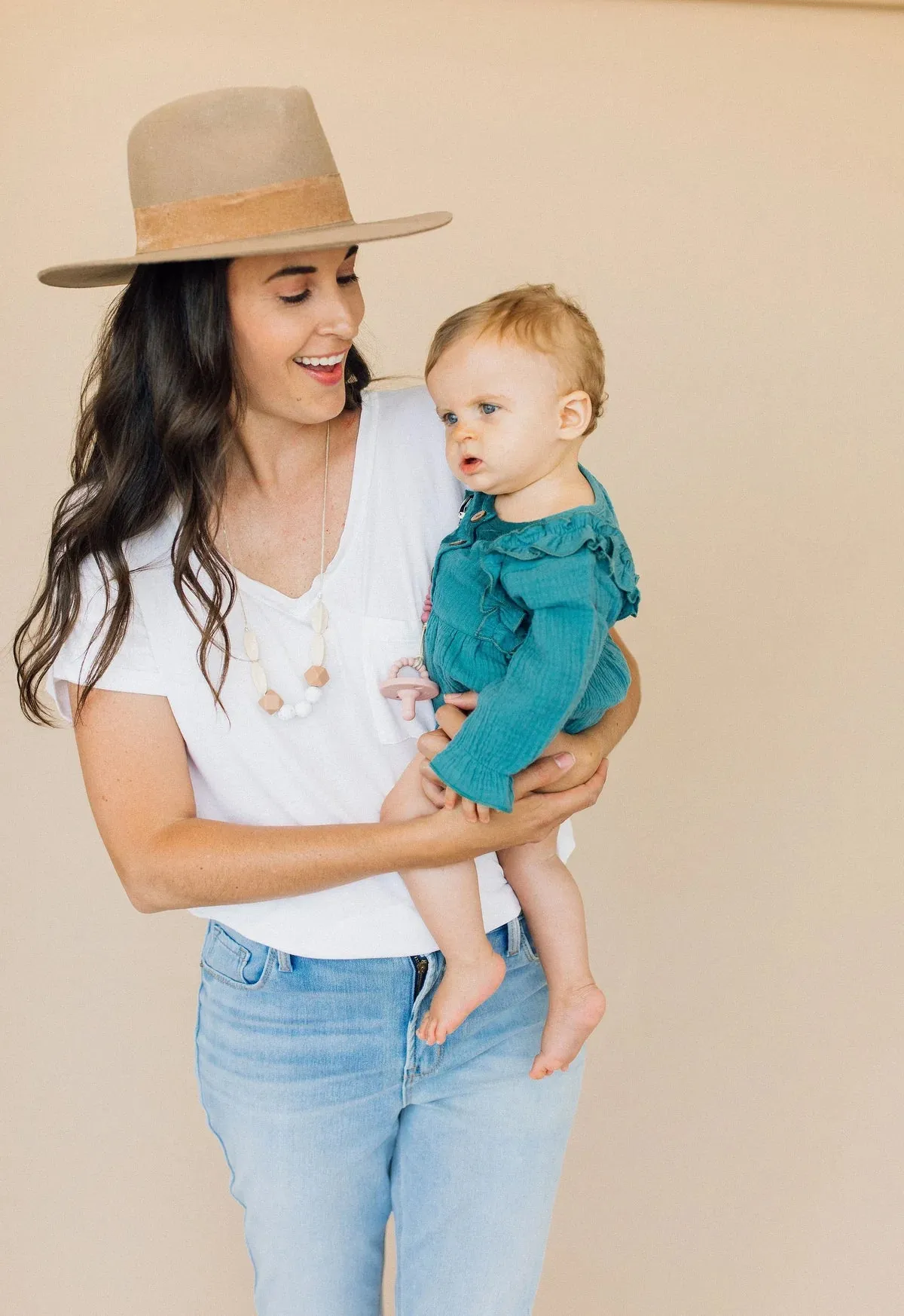 Chewable Charm - Teething Necklace - The Sienna (Moonstone)