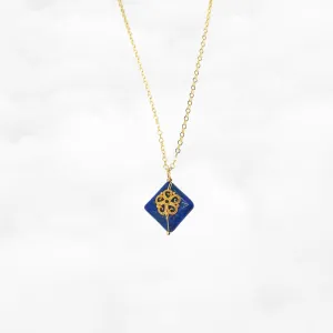 Filigree Flower Square Lapis Necklace