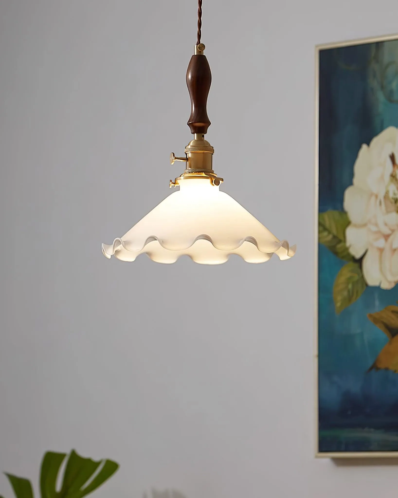 Milky Flower Pendant Light 5.9″- 6.4″