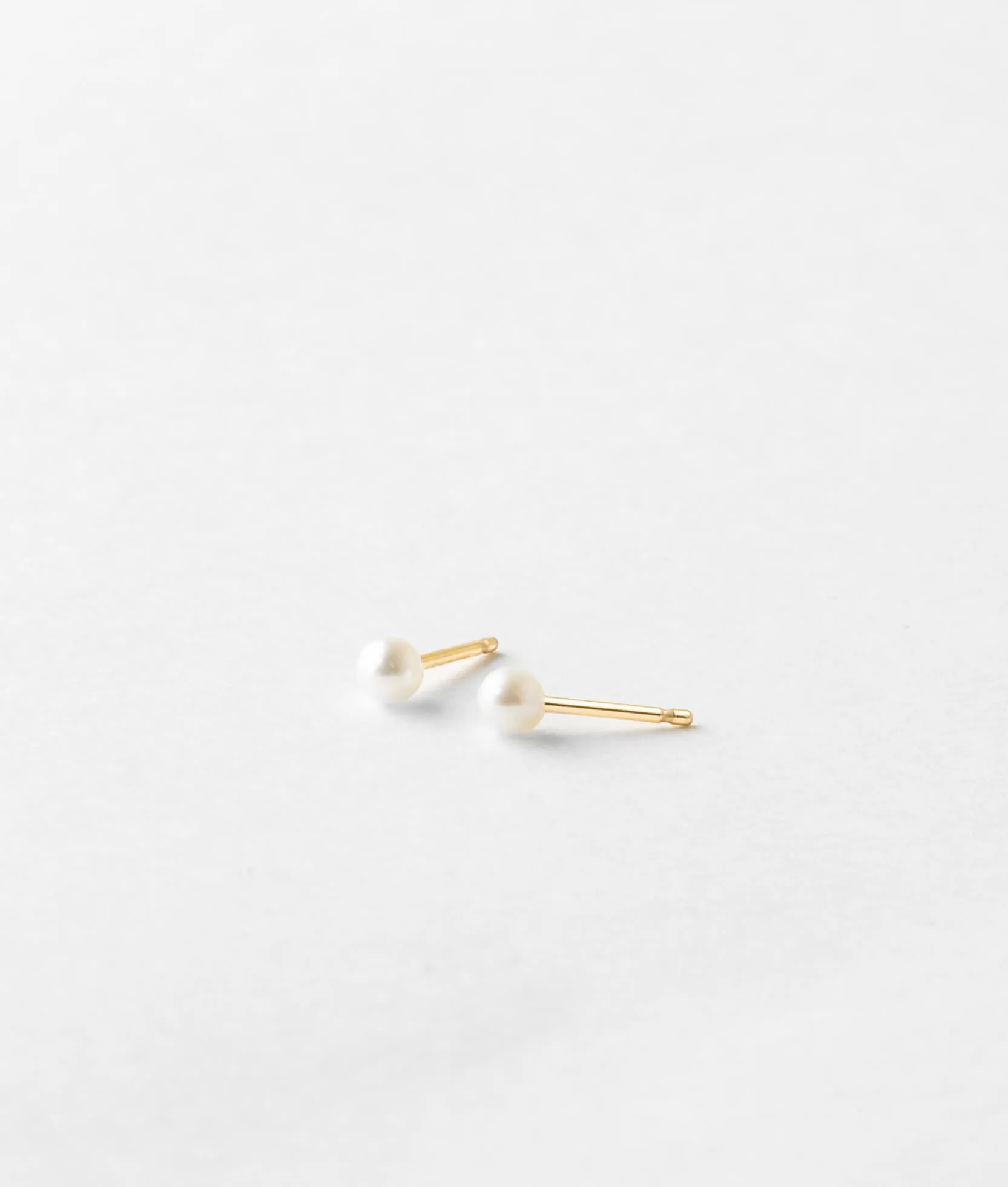 Pearl Studs