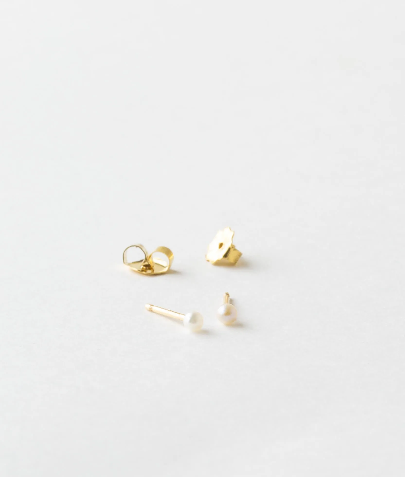 Pearl Studs