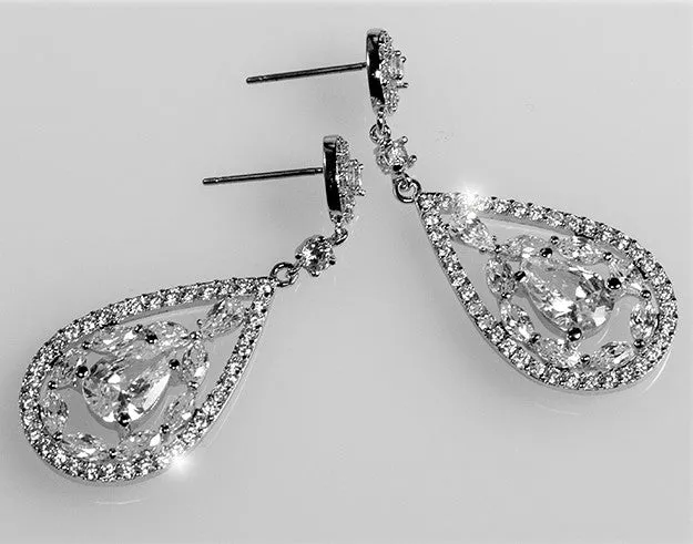 Tamara Cluster Dangle Earrings | 46mm