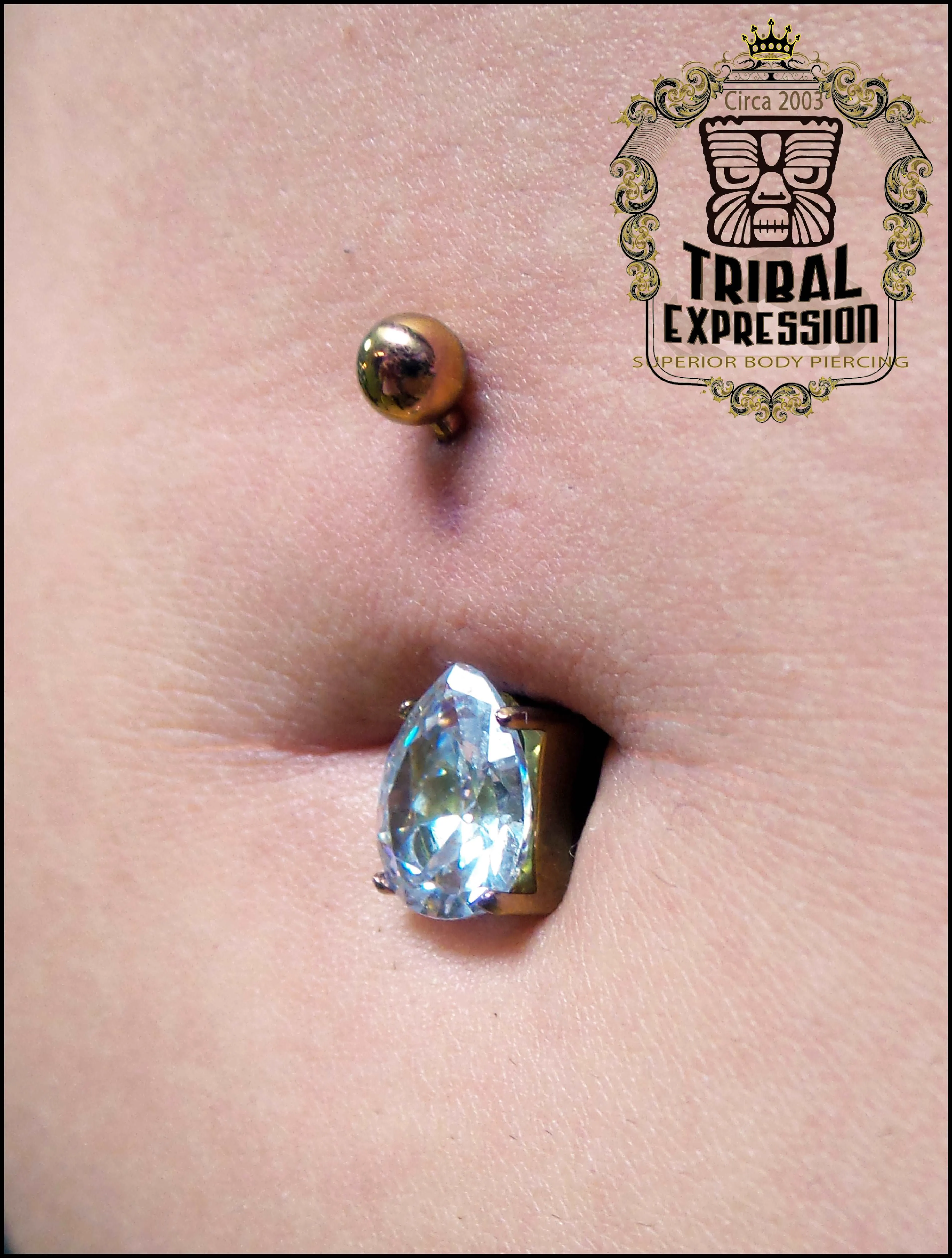 Titanium AAA cubic teardrop navel curve